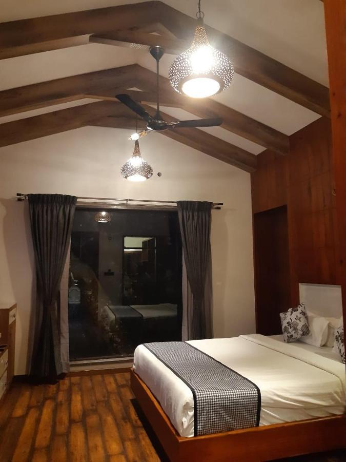 Biranji Aqua Retreat Hotel จิกมากาลูร์ ภายนอก รูปภาพ