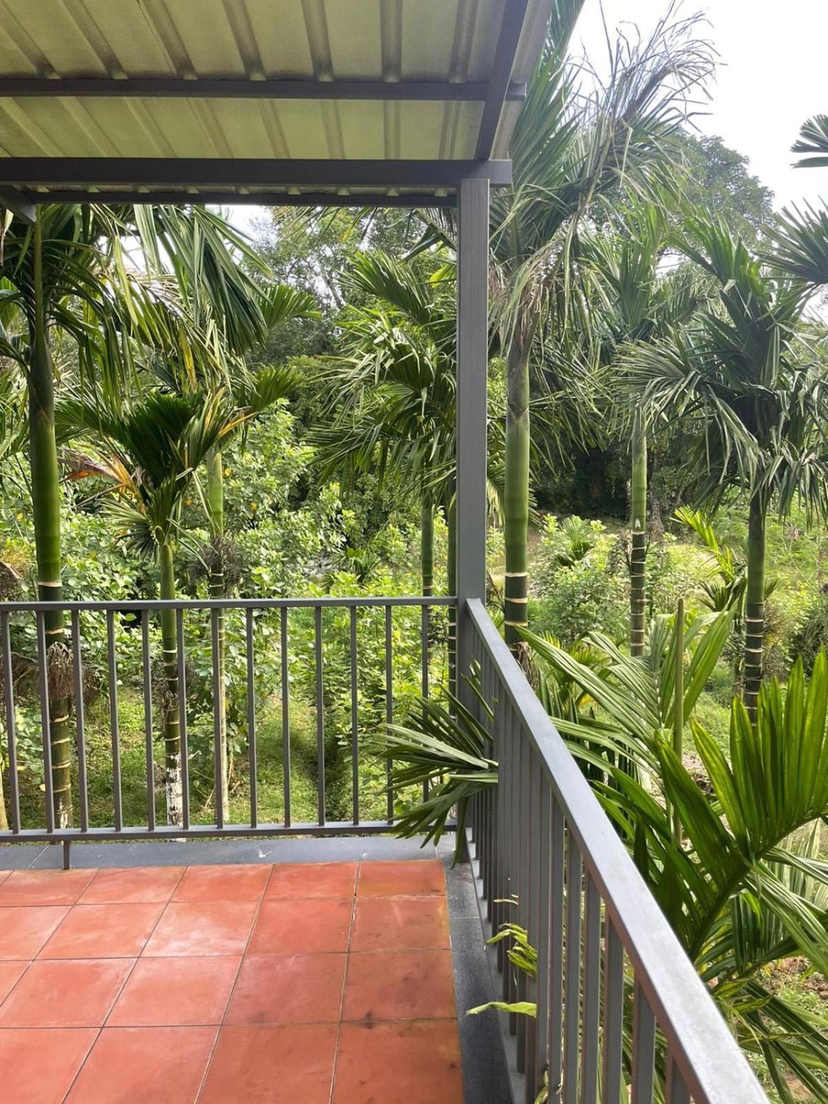 Biranji Aqua Retreat Hotel จิกมากาลูร์ ภายนอก รูปภาพ